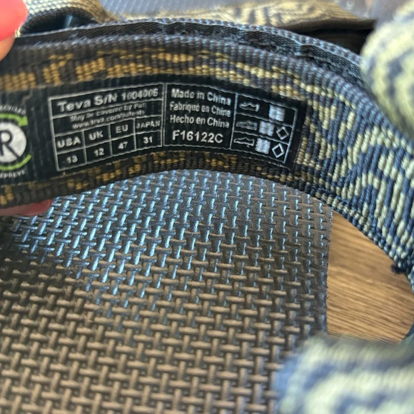 Teva Men’s Sandals NEW - Picture 5 of 8
